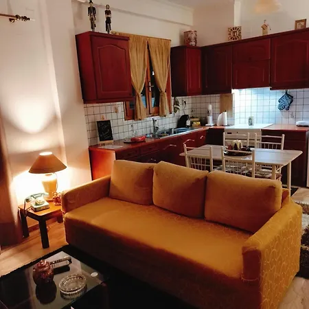 Dimitris & Despoinas