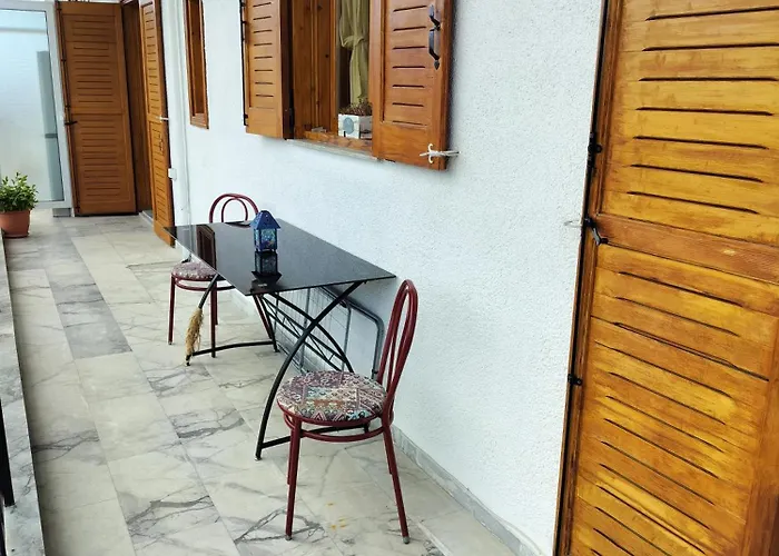 Dimitris & Despoinas